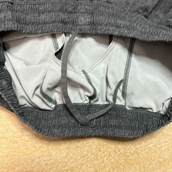 Lululemon Pace Breaker Short 9" *Linerless - Picture 3 of 4